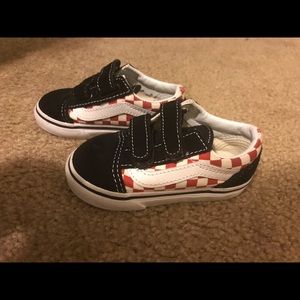 6c Toddler Vans